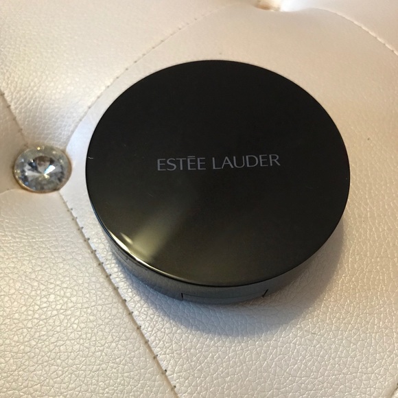 Estée Lauder Perfectionist Highlight Powder Duo 06 - Picture 6 of 12